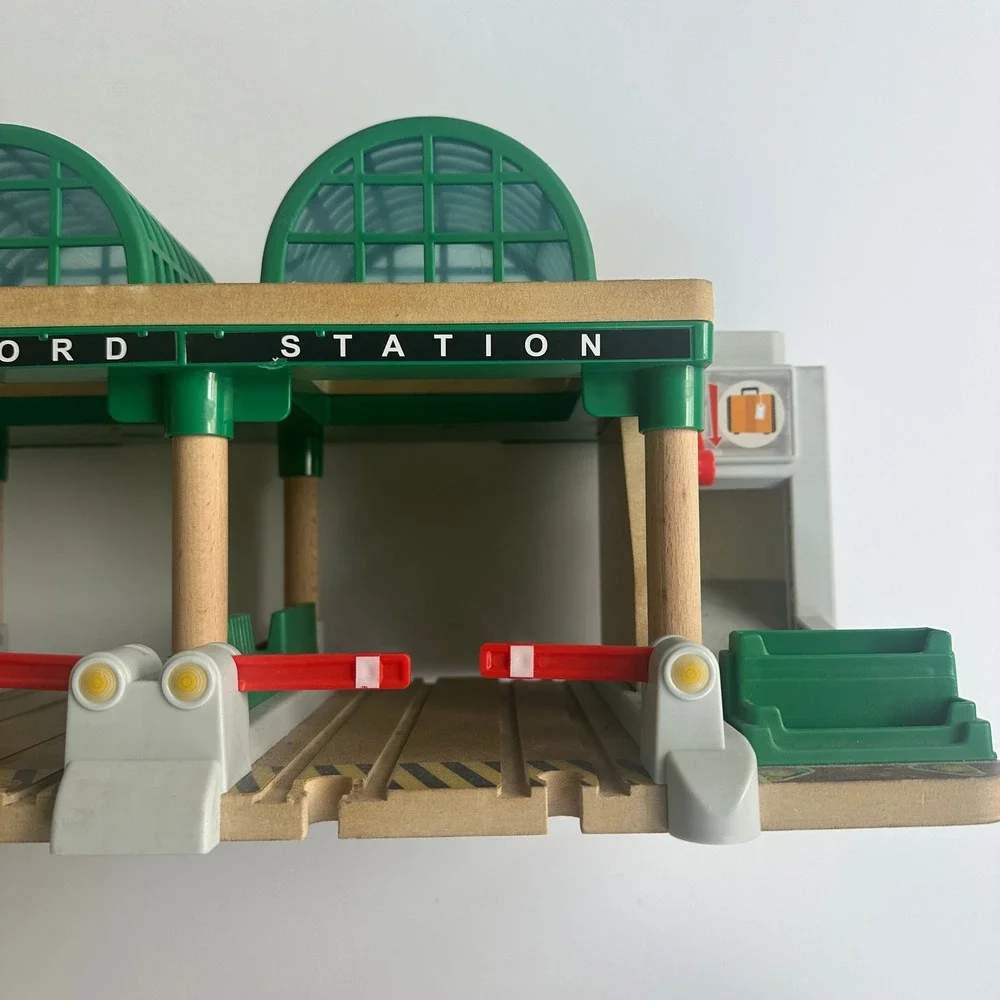 Thomas Friends Wooden Railway Knapford Station Learning Curve Wood Train Toy